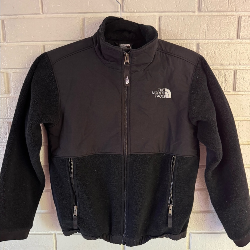 Boys black North Face fleece
